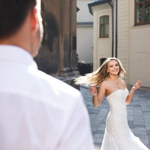 Get in shape for wedding groom online